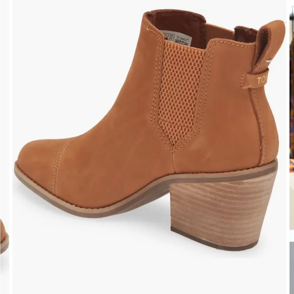 TOMS Everly Chelsea Boot (Women) - Picture 2 of 7